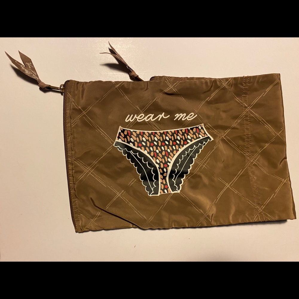 Vera Bradley Laundry Sort